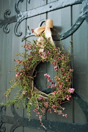 Pink-and-Green-Vine-Wreath