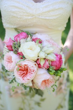 Pink-and-Peach-Bouquet