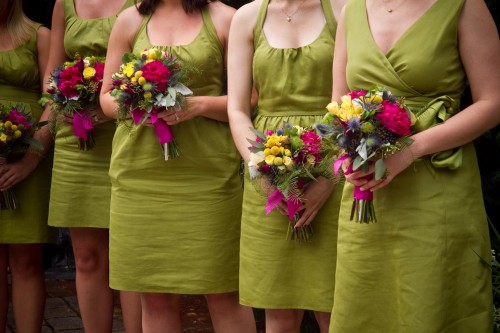 Multicolored-Bridesmaids-Bouquets