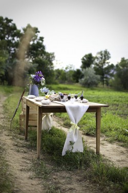 Rustic-Farm-Wedding-Table-2
