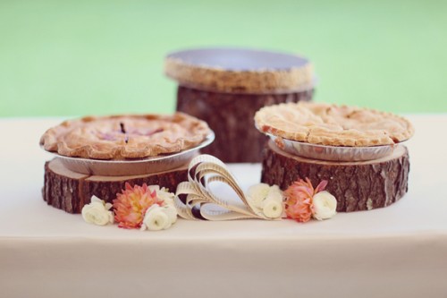 pie-dessert-table