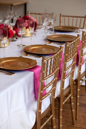 Pink-Red-Gold-Wedding-Table-Ideas-29