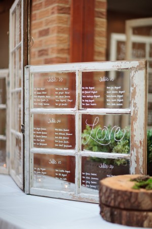 Window-Pane-Wedding-Table-Map