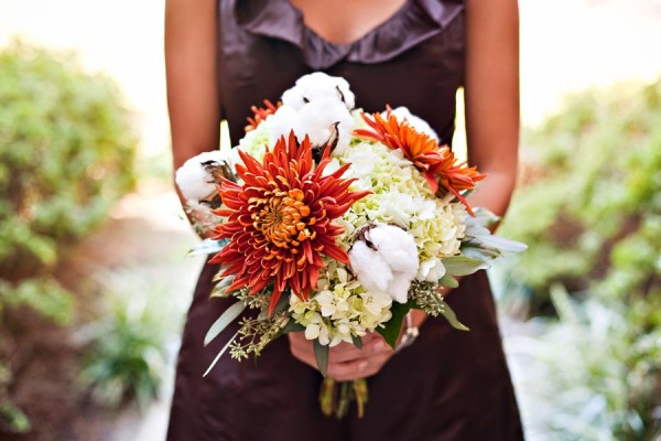 Cotton-Wedding-Bridesmaids-Bouquet