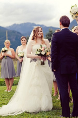 Outdoor-British-Columbia-Mountain-Wedding-Ceremony
