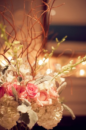 Romantic-Elegant-Hydrangea-Pink-Rose-Wedding-Centerpiece