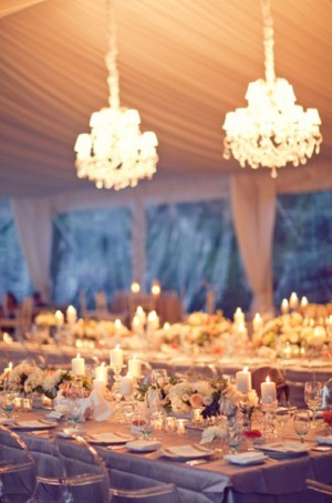 Wedding-Reception-Tent-Chandaliers