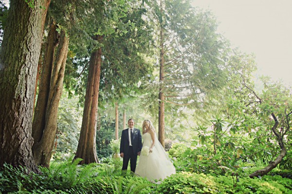 Clean-Natural-Elegant-Washington-State-Wedding-by-Michele-M-Waite-5