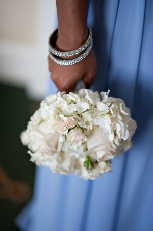 White-Hydrangea-Rose-Bouquet