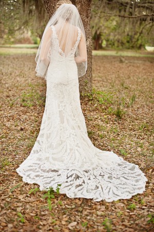 Gorgeous-Lace-Train-Wedding-Gown