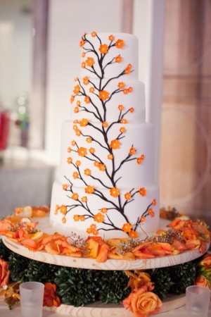 Orange-Blossom-Wedding-Cake