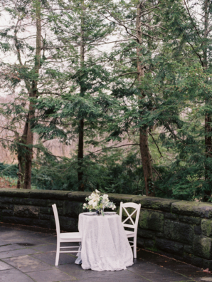 Sweetheart Table for Outdoor Wedding