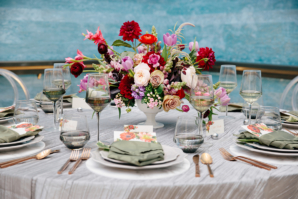 Silver Red and Green Modern Wedding Table