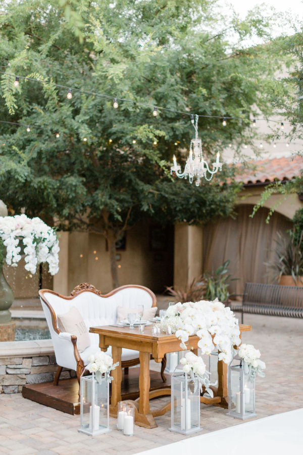 Wedding Sweetheart Table with Love Seat