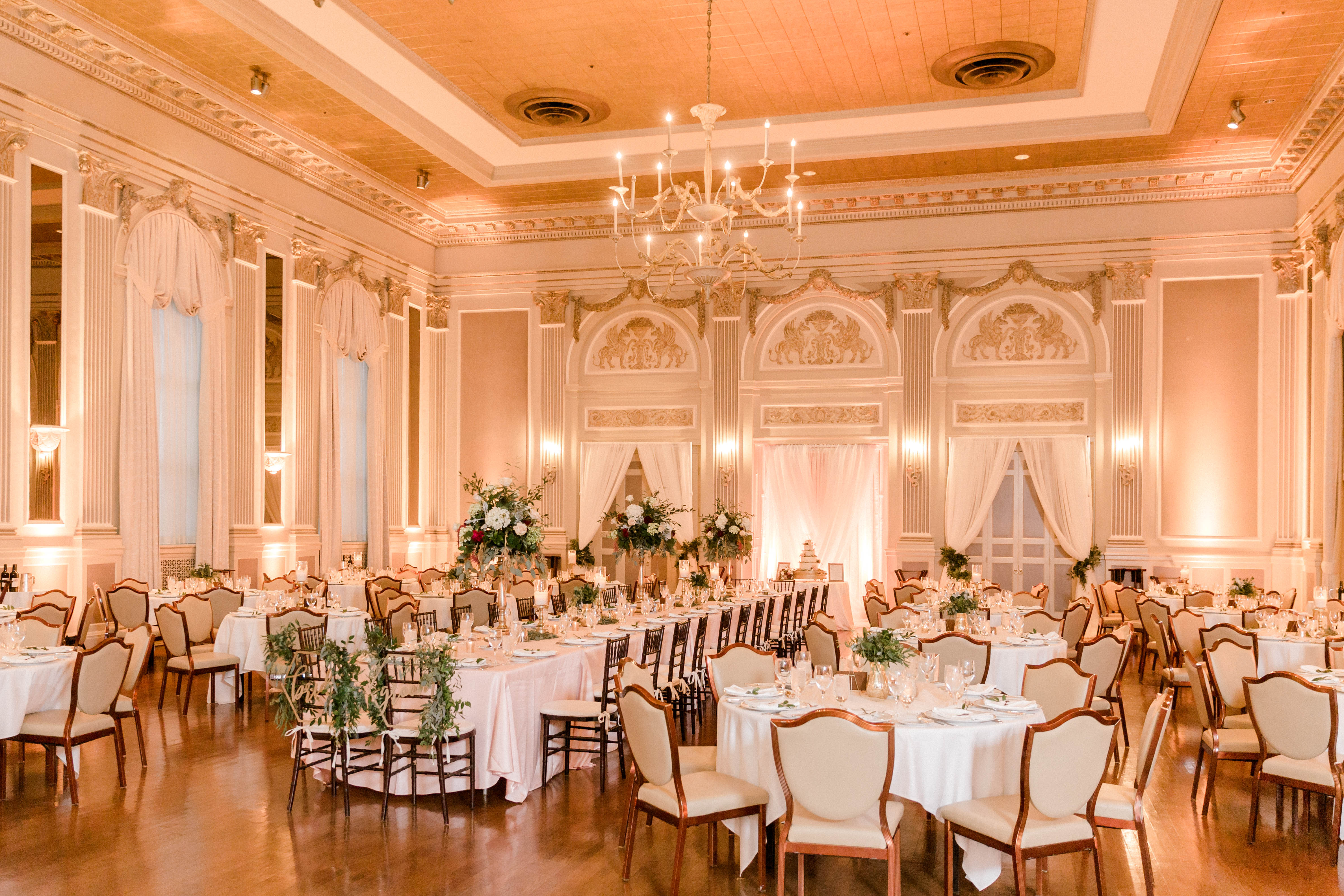 Traditional Virginia Wedding with Pops of Blue28