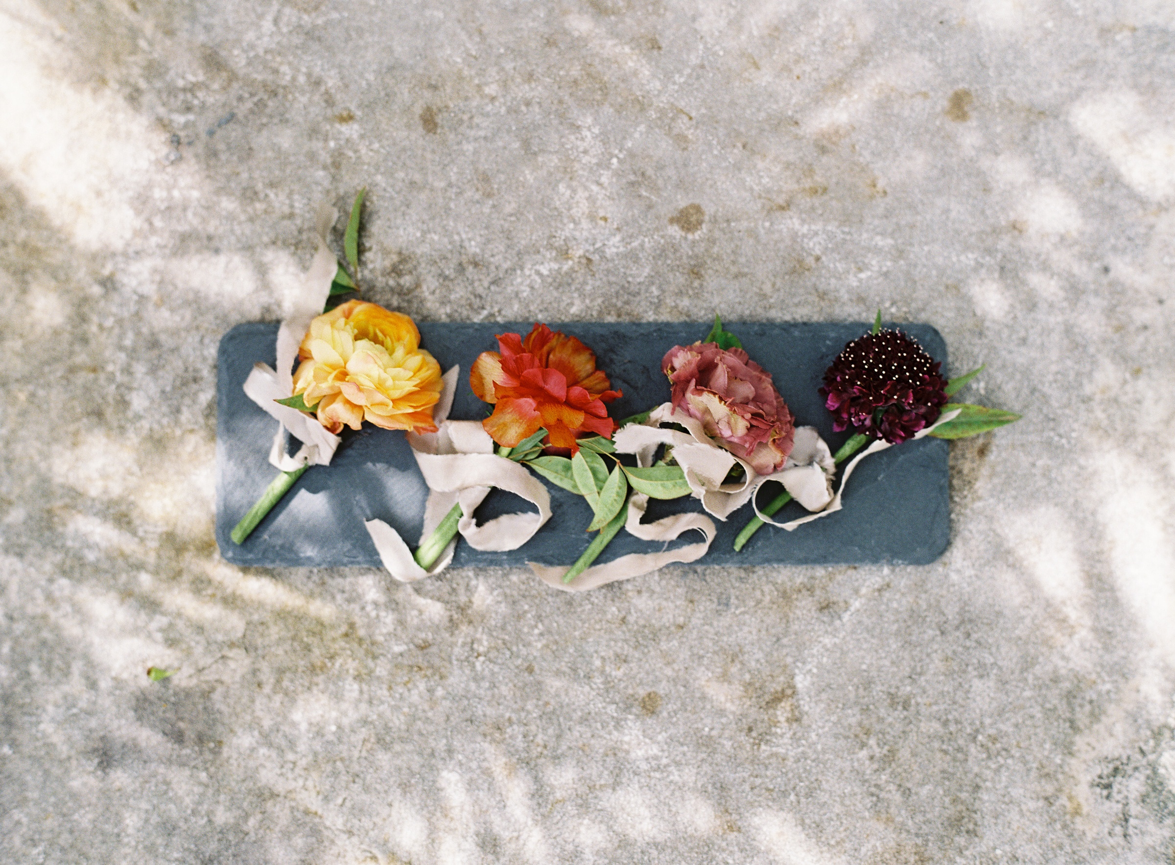Summer Wedding Inspiration with Berry Tones Hannah Alyssa Photography09