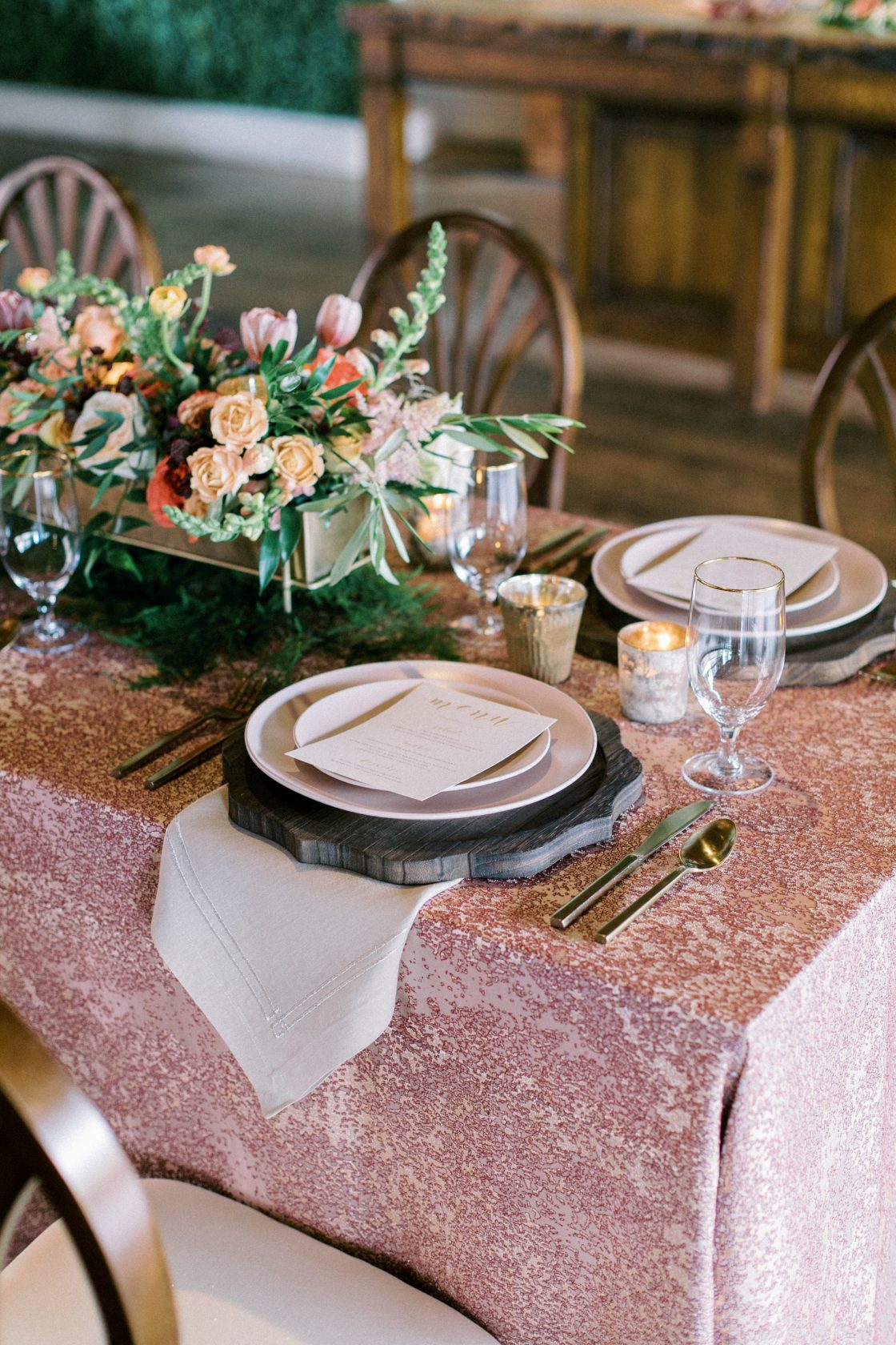 Elegant Wedding Table Setting
