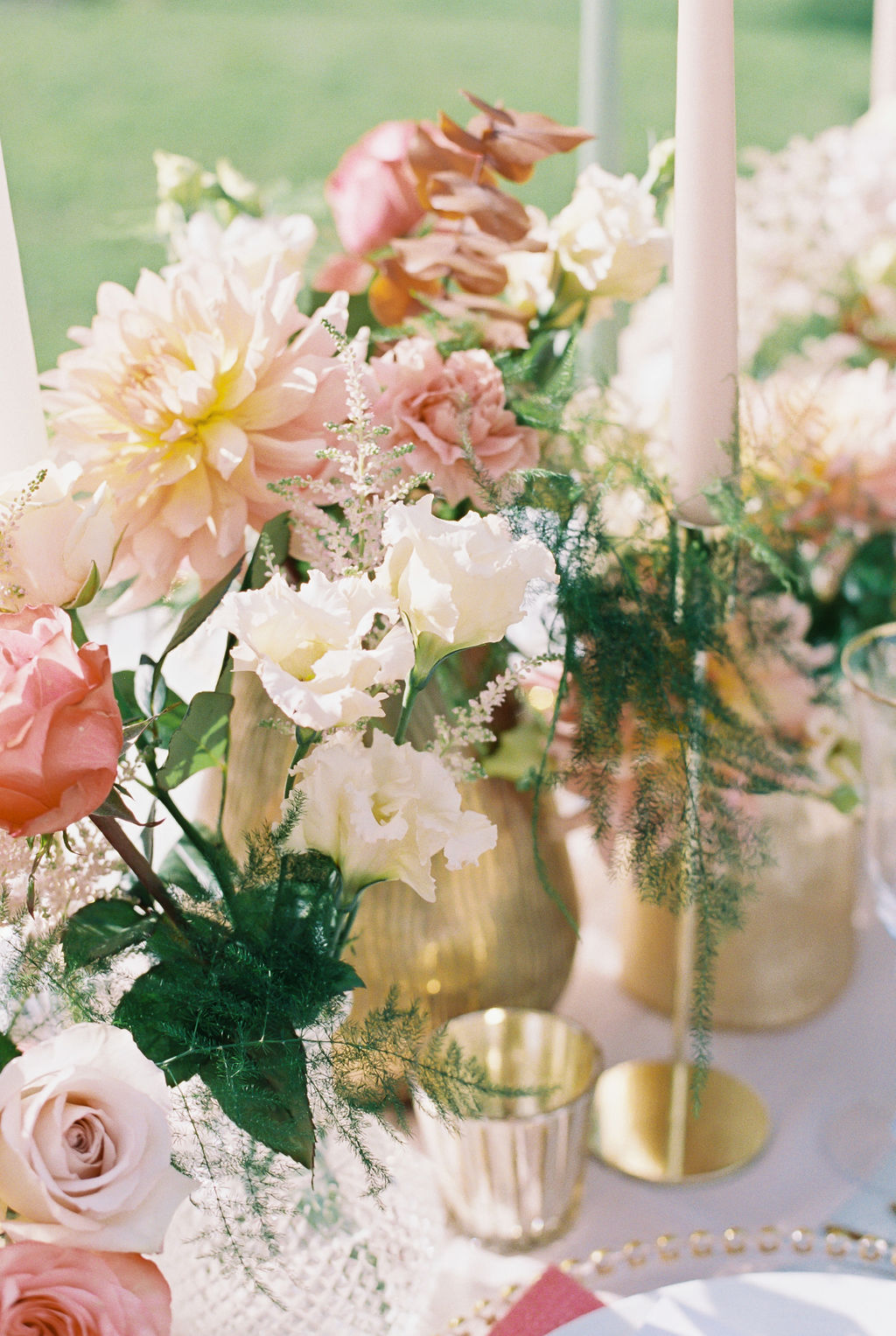 Gold and Champagne Wedding Detail Inspiration